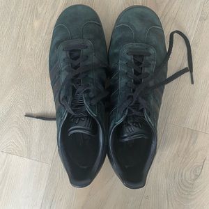 Adidas gazelle all black